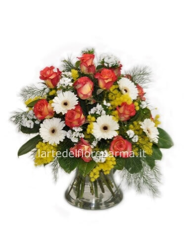 Bouquet di fiori assortiti medio