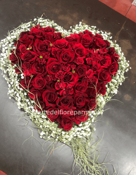 Cuore rose rosse 55/60 cm 